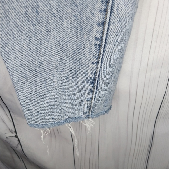 PacSun Eco White Two-Tone Split Leg High Rise Button Fly Straight Leg Jeans - Picture 6 of 9